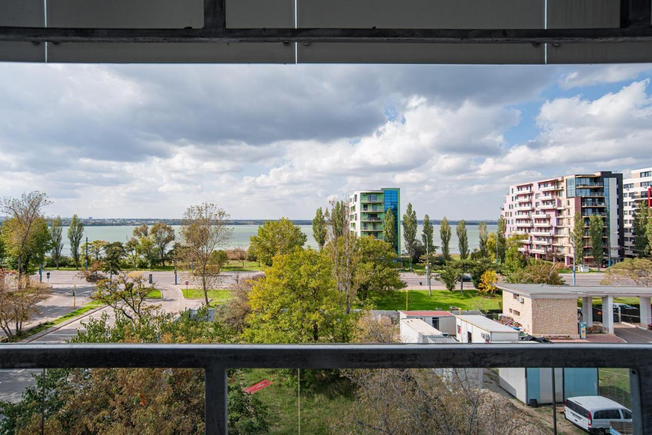 Blue Boutique Magic View Of The Sea Apartments Mamaia Exterior photo